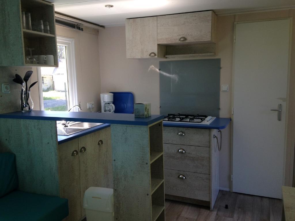 Готель Camping La Chesnays Ванде-Монталіве Екстер'єр фото