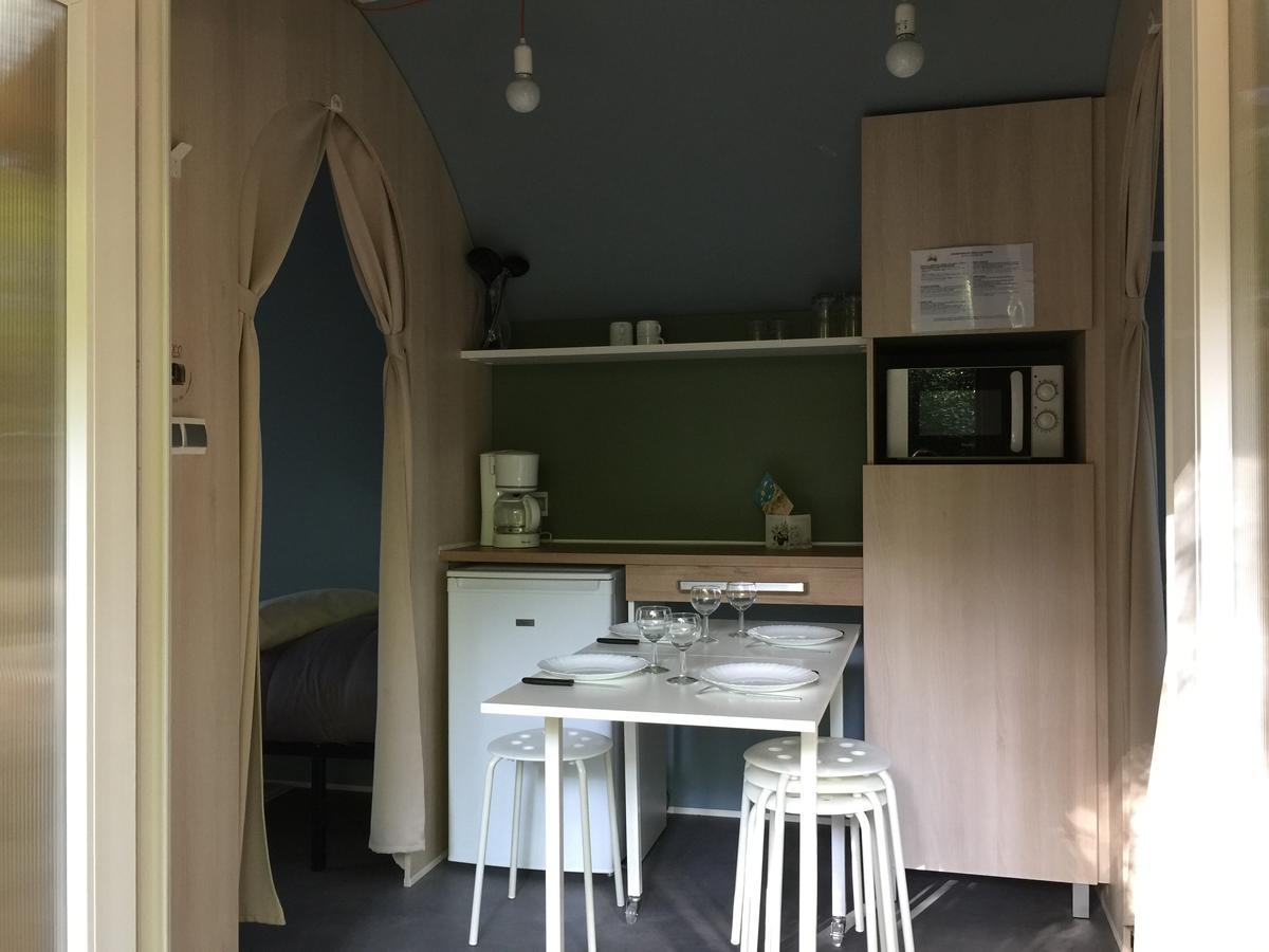 Готель Camping La Chesnays Ванде-Монталіве Екстер'єр фото