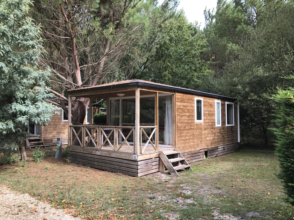 Готель Camping La Chesnays Ванде-Монталіве Екстер'єр фото